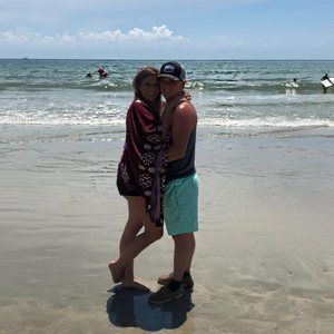 Meet your Posher, Alexis